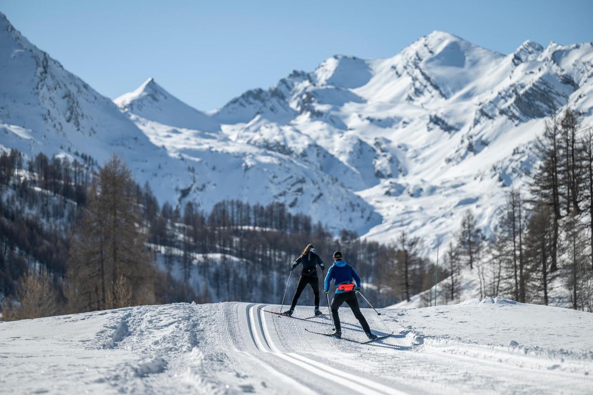 La Capitale - Les Gites De L Argile Barcelonnette Exteriör bild