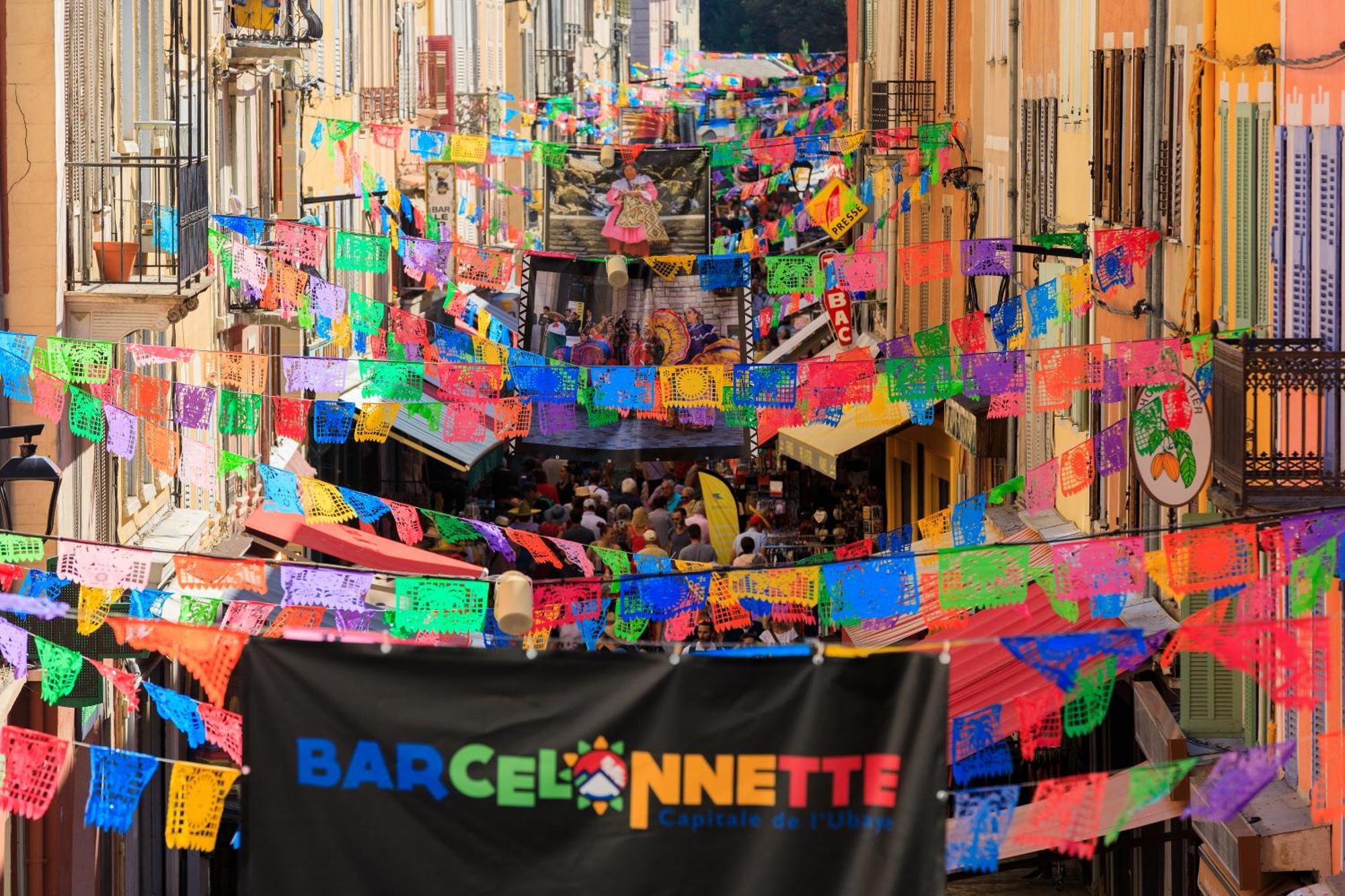 La Capitale - Les Gites De L Argile Barcelonnette Exteriör bild