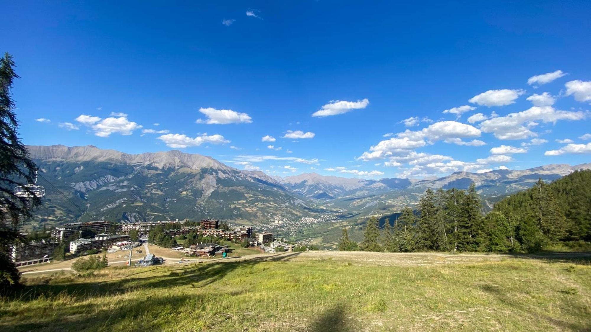 La Capitale - Les Gites De L Argile Barcelonnette Exteriör bild